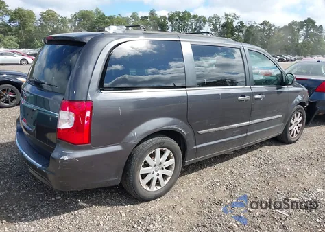 2016 Chrysler Town & Country Touring z USA, uszkodzony, nr VIN 2C4RC1BG3GR166480